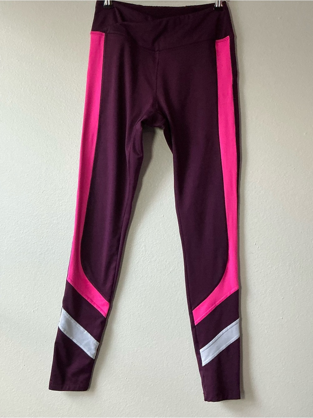 PINK Victoria's Secret Cozy Fleece Leggings Small Burgundy Pink Colorblock Logo